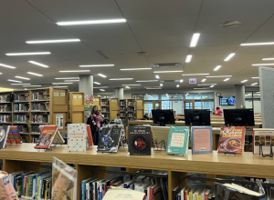 Library at New Trier High School's Winnetka Campus